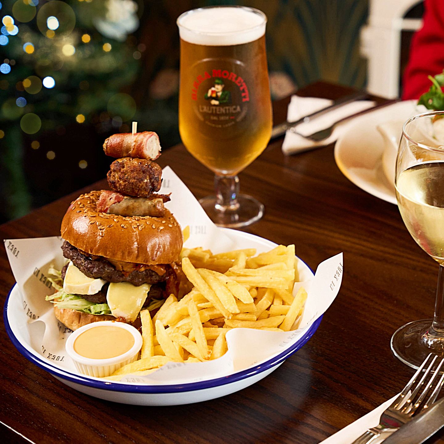 Festive Lunch & Dinner at The Holly Blue in Pevensey